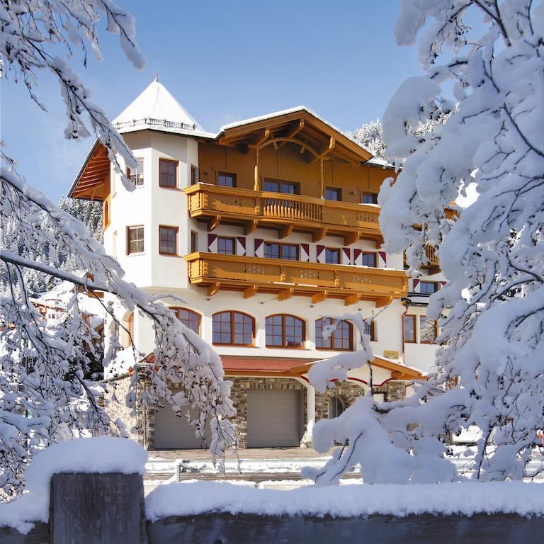 Alpenherz Hotel Garni Gerlos Exterior photo